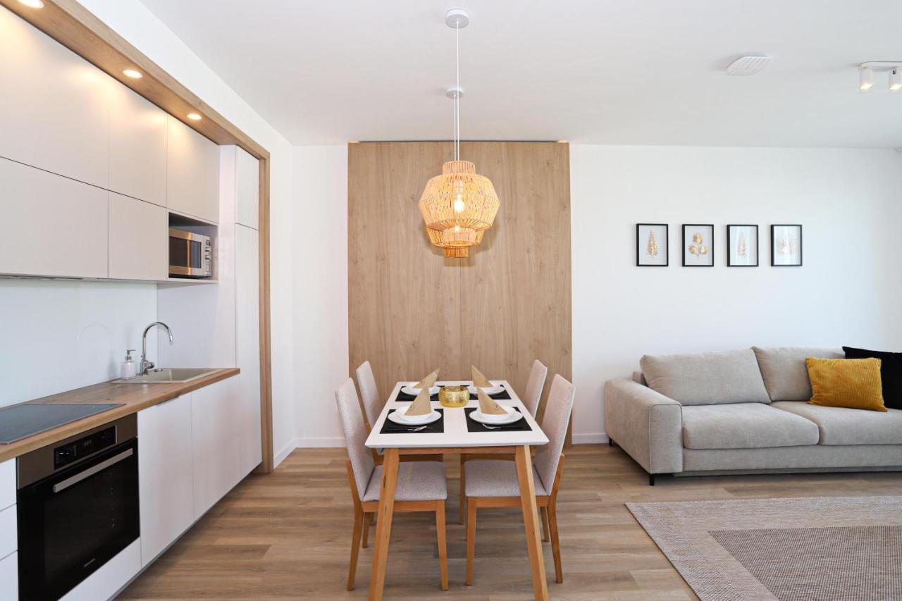 Platan Beach Apartman With Lakeview Balatonboglár Exterior foto